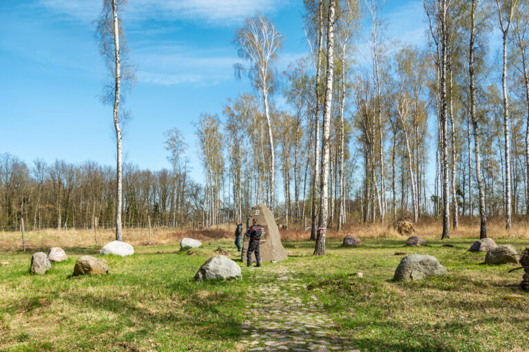 Pomniki ku pamieci Tajnych Polskich Organizacji, Węgierskie, województwo wielkopolskie - zdjęcie 1