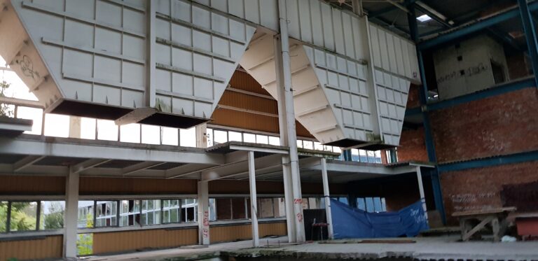 Zakłady przemysłowe z kominem (wodociągi/oczyszczalnia/ekeltrociepłownia?), Nowy Targ, województwo małopolskie - zdjęcie 4