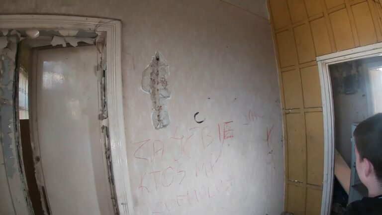 Duży opuszczony dom, Chrzanów, województwo małopolskie - zdjęcie 2