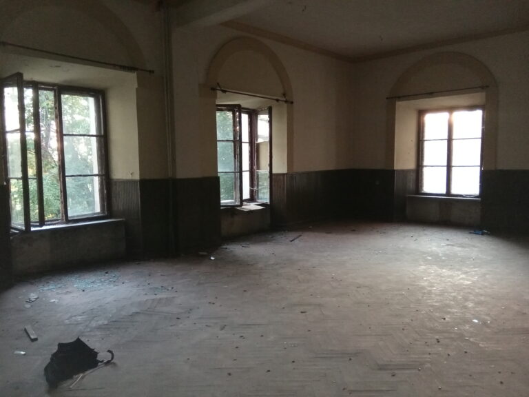 Zespół pałacowo-parkowy Koniecpolskich, Koniecpol, województwo śląskie - relacja z 06.2022, zdjęcie 18