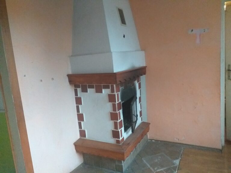 Niedawno opuszczony dom, Chrzanów, województwo małopolskie - zdjęcie 9