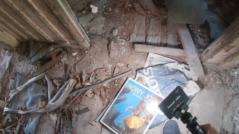 Opuszczony dom w  Trzebini, Trzebinia, województwo małopolskie - zdjęcie 7