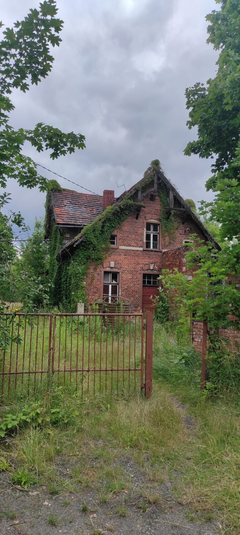 Stacja Kolejowa Nieborowice, Nieborowice, województwo śląskie - relacja z 07.2022, zdjęcie 4