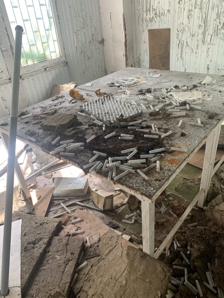Opuszczone obiekty SGGW, Grudów, województwo mazowieckie - relacja z 07.2022, zdjęcie 1