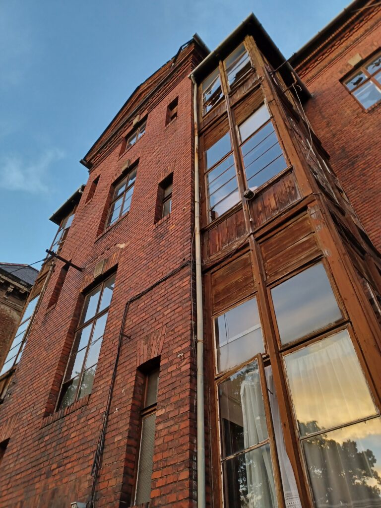 Opuszczona Kamienica Bielsko, Bielsko-Biała, województwo śląskie - relacja z 06.2022, zdjęcie 2