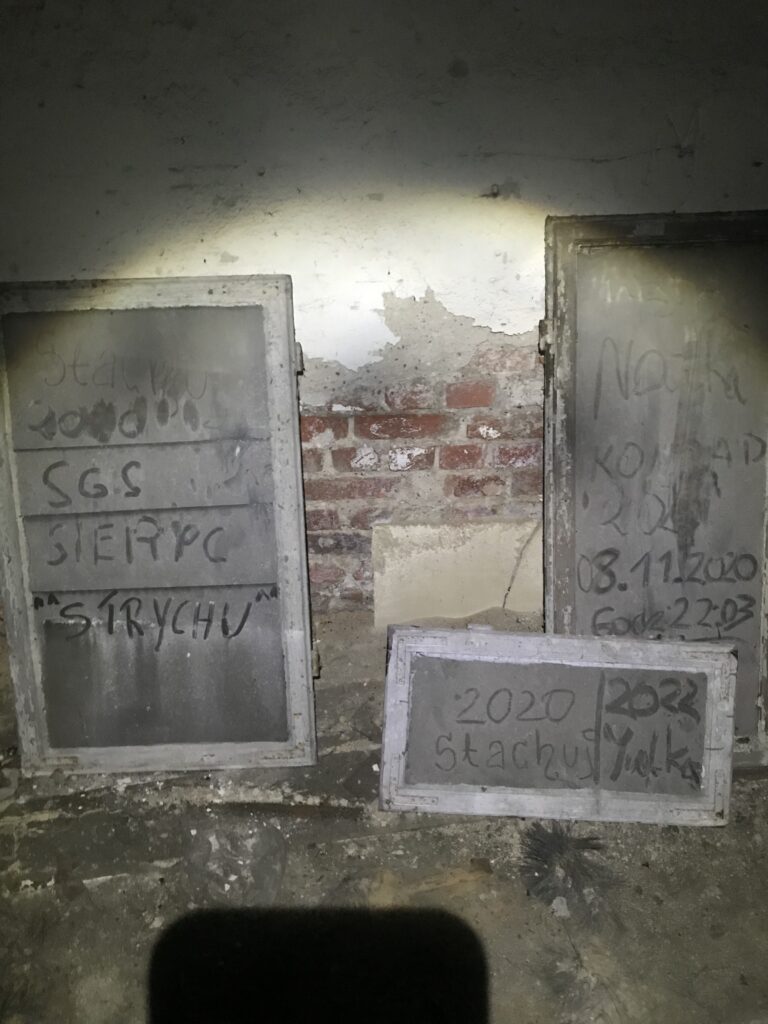 Zajezdnia kolejowa, Adamowice, województwo łódzkie - relacja z 07.2022, zdjęcie 8