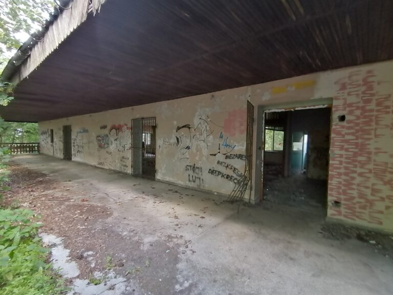 Dom kultularny, Czarnylas, województwo pomorskie - relacja z 07.2022, zdjęcie 2