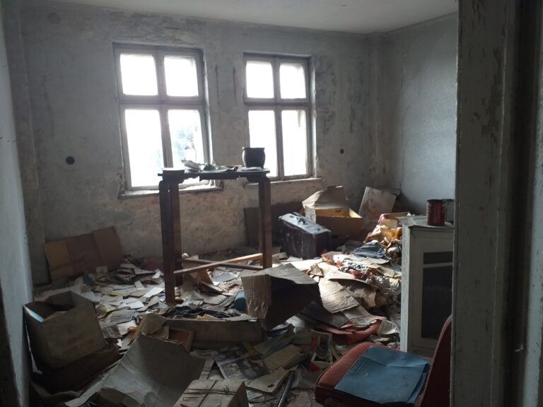 Opuszczony dom, Chrzanów, województwo małopolskie - relacja z 03.2022, zdjęcie 6