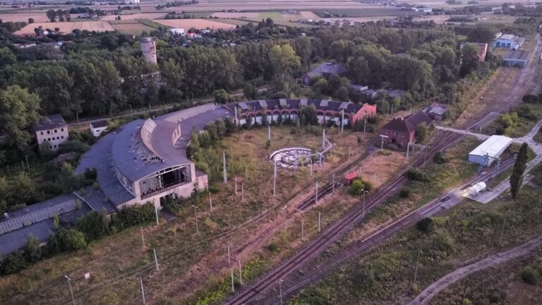 Zajezdnia kolejowa, Adamowice, województwo łódzkie - relacja z 08.2022, zdjęcie 11