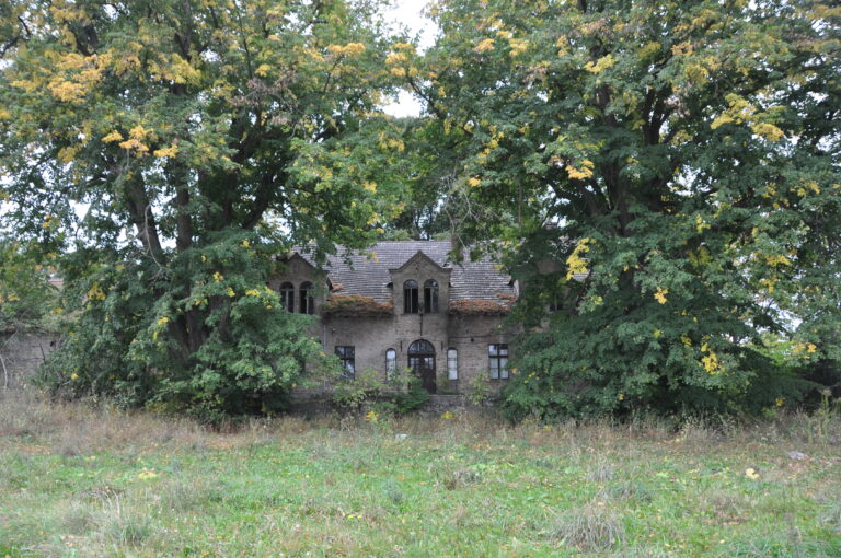 Stary pałac i budynki w Słonowie, Słonów, województwo lubuskie - zdjęcie 1