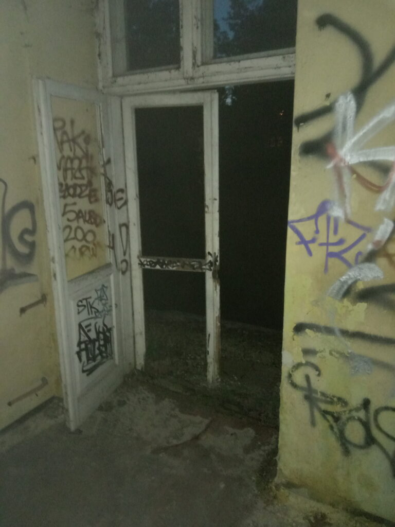 Wyższa Szkoła Pedagogiczna, Częstochowa, województwo śląskie - relacja z 08.2022, zdjęcie 20