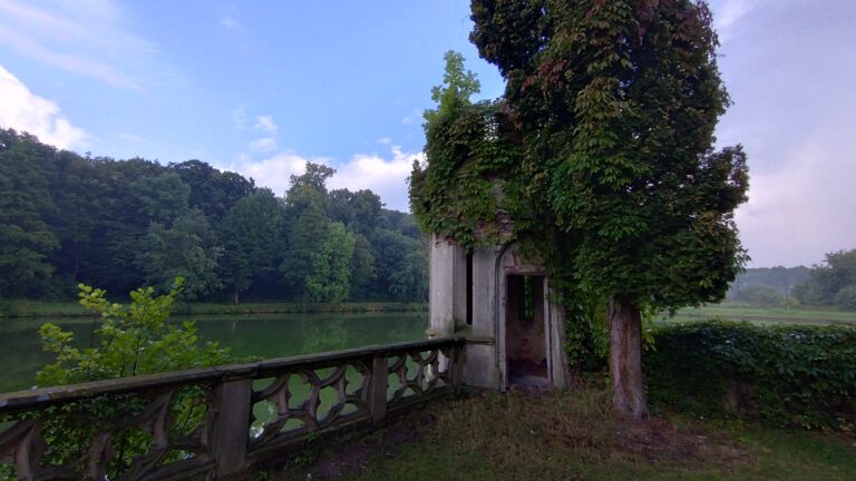 Pałac w Dobrocinie (Dolnośląskie), Dobrocin, województwo dolnośląskie - zdjęcie 1