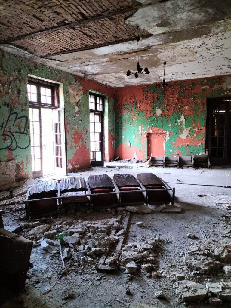 Kino Uciecha, Czeladź, województwo śląskie - relacja z 08.2022, zdjęcie 48