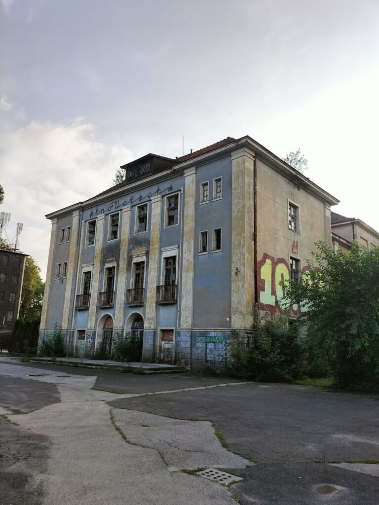 Kino Uciecha, Czeladź, województwo śląskie - relacja z 08.2022, zdjęcie 51