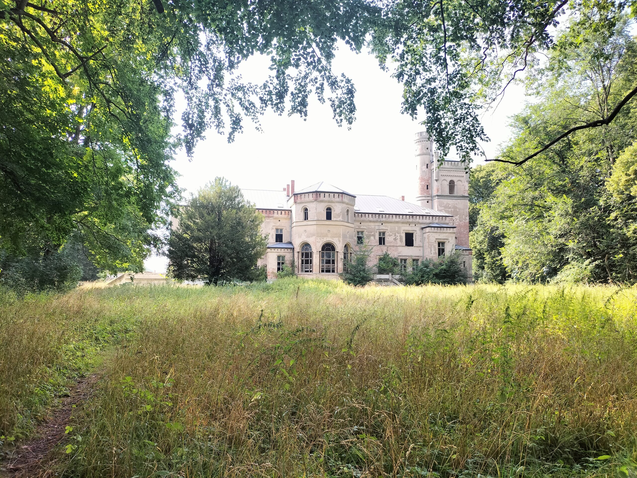 Pałac z XIX-wieku., Dreżewo, województwo zachodniopomorskie