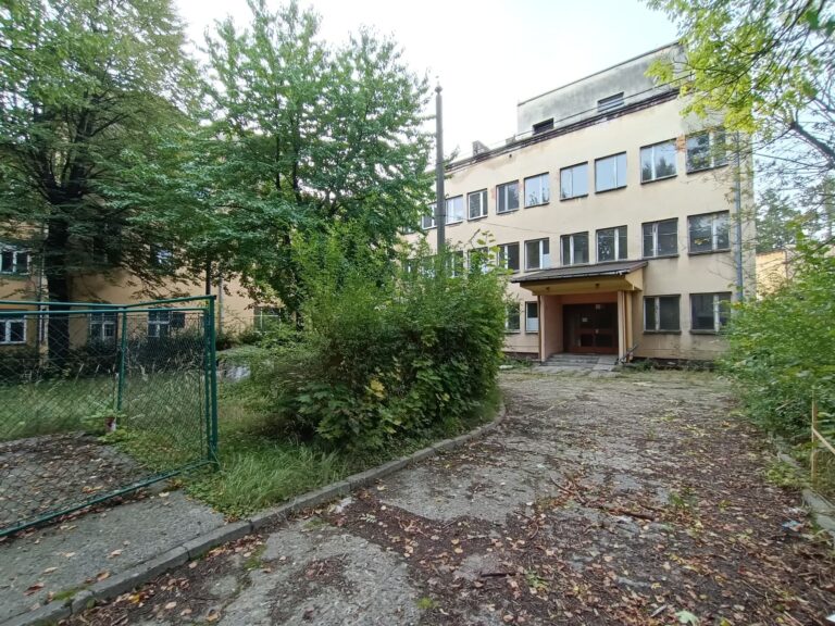 Opuszczony Szpital, Wadowice, województwo małopolskie - zdjęcie 2