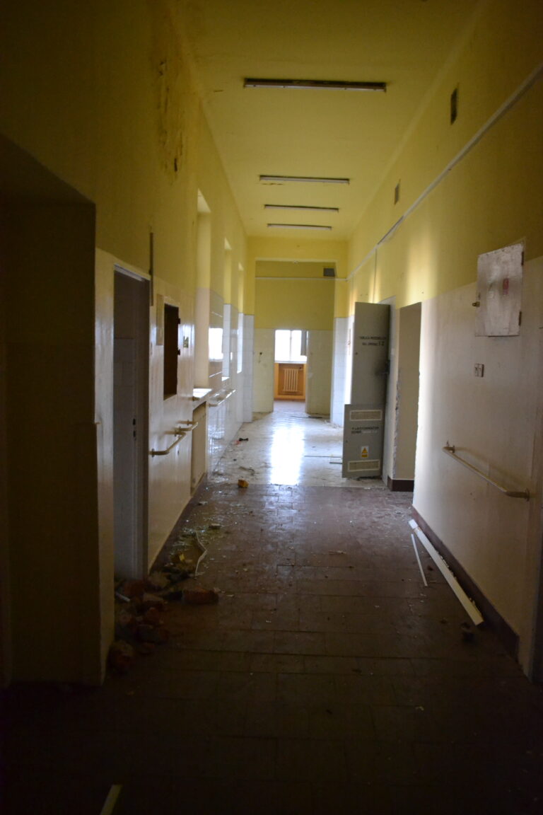 Opuszczony Szpital, Wadowice, województwo małopolskie - relacja z 10.2022, zdjęcie 8