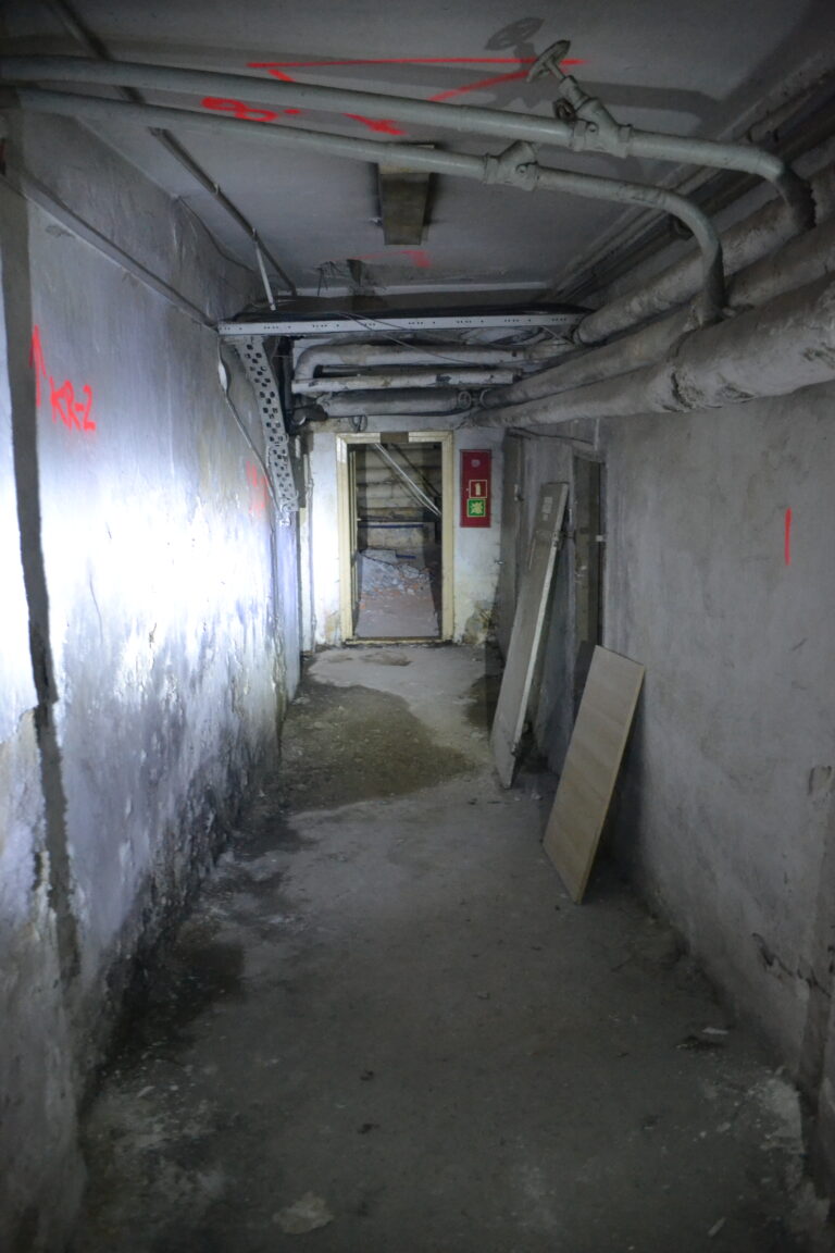 Opuszczony Szpital, Wadowice, województwo małopolskie - relacja z 10.2022, zdjęcie 11
