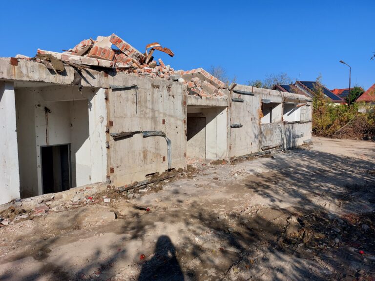 Opuszczona Hala, Kielce, województwo świętokrzyskie - relacja z 10.2022, zdjęcie 2