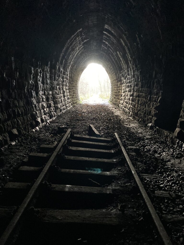 Opuszczony tunel kolejowy, Ogorzelec, województwo dolnośląskie - relacja z 10.2022, zdjęcie 1