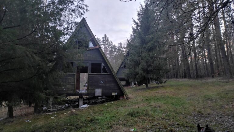 Opuszczony ośrodek wypoczynkowy, Gąsawka, województwo kujawsko-pomorskie - relacja z 11.2022, zdjęcie 13
