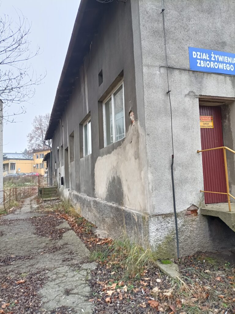 Opuszczony Szpital, Wadowice, województwo małopolskie - relacja z 11.2022, zdjęcie 16