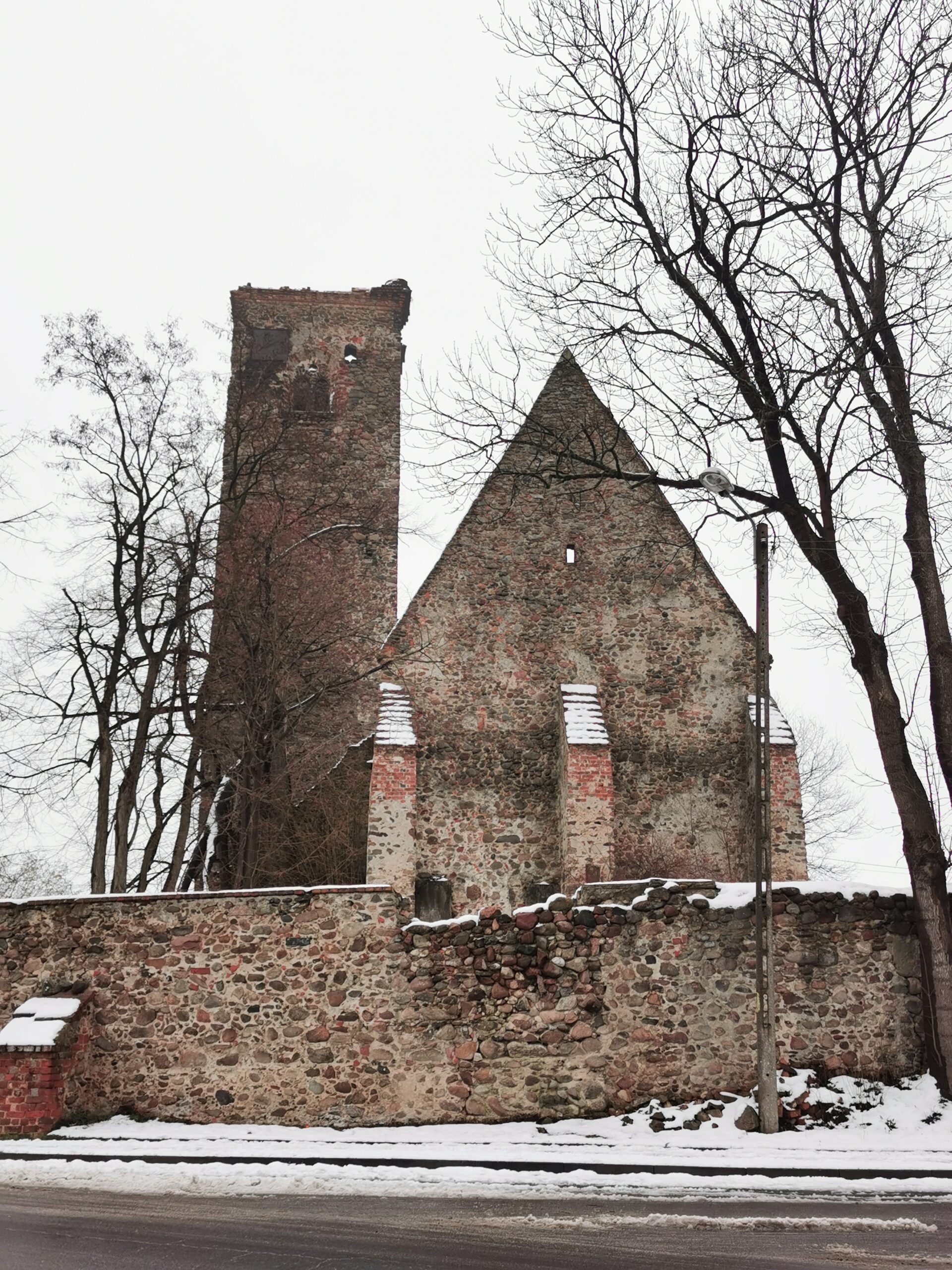Ruina kościoła w Złotniku, Złotnik, województwo lubuskie