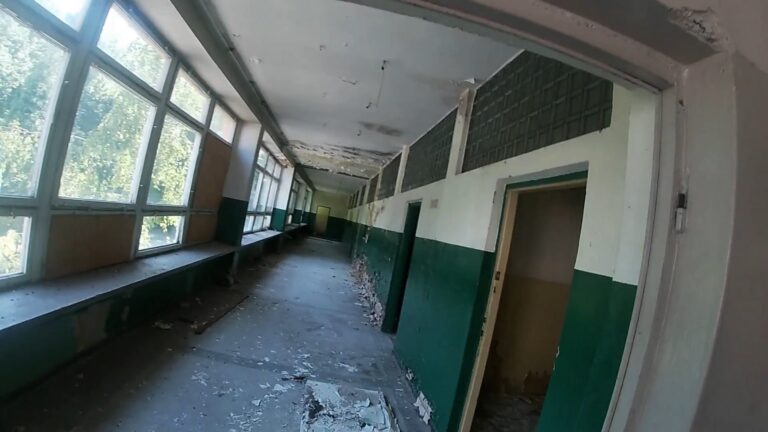 Opuszczone przedszkole, Katowice, województwo śląskie - zdjęcie 8