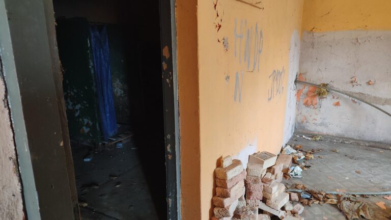PGR – kompleks opuszczonych budynków, Łódź, województwo łódzkie - zdjęcie 5