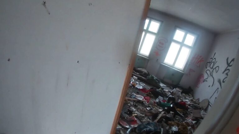 Opuszczona kamienica, Katowice, województwo śląskie - zdjęcie 7
