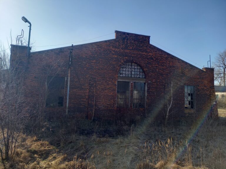 Opuszczona elektrowozownia, Adamowice, województwo łódzkie - zdjęcie 2