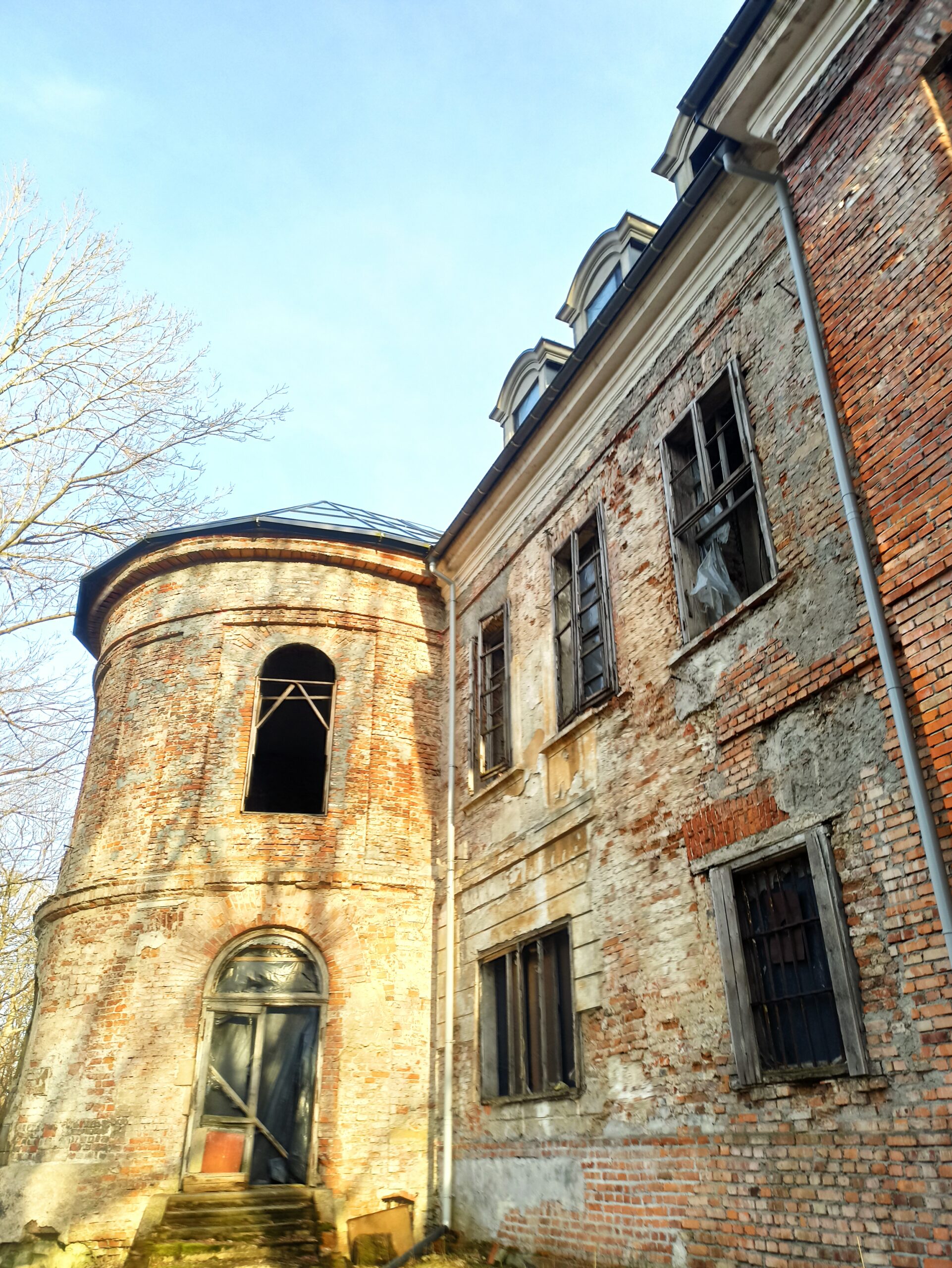 Pałac Sapiehów w Bobrku, Bobrek, małopolskie — zdjęcie 1