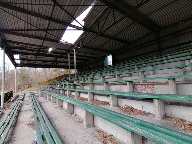 Opuszczony stadion, Chrzanów, województwo małopolskie - relacja z 03.2023, zdjęcie 9