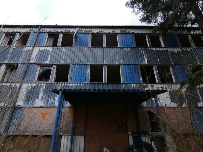 Opuszczony hotel z wyposażeniem, Chrzanów, województwo małopolskie - relacja z 03.2023, zdjęcie 16