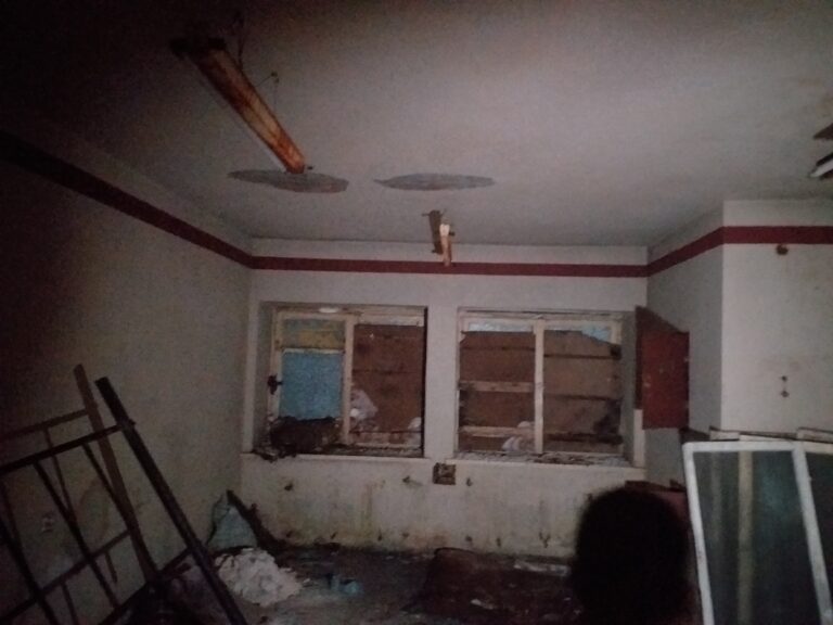 Opuszczona stacja, Chrzanów, województwo małopolskie - zdjęcie 6