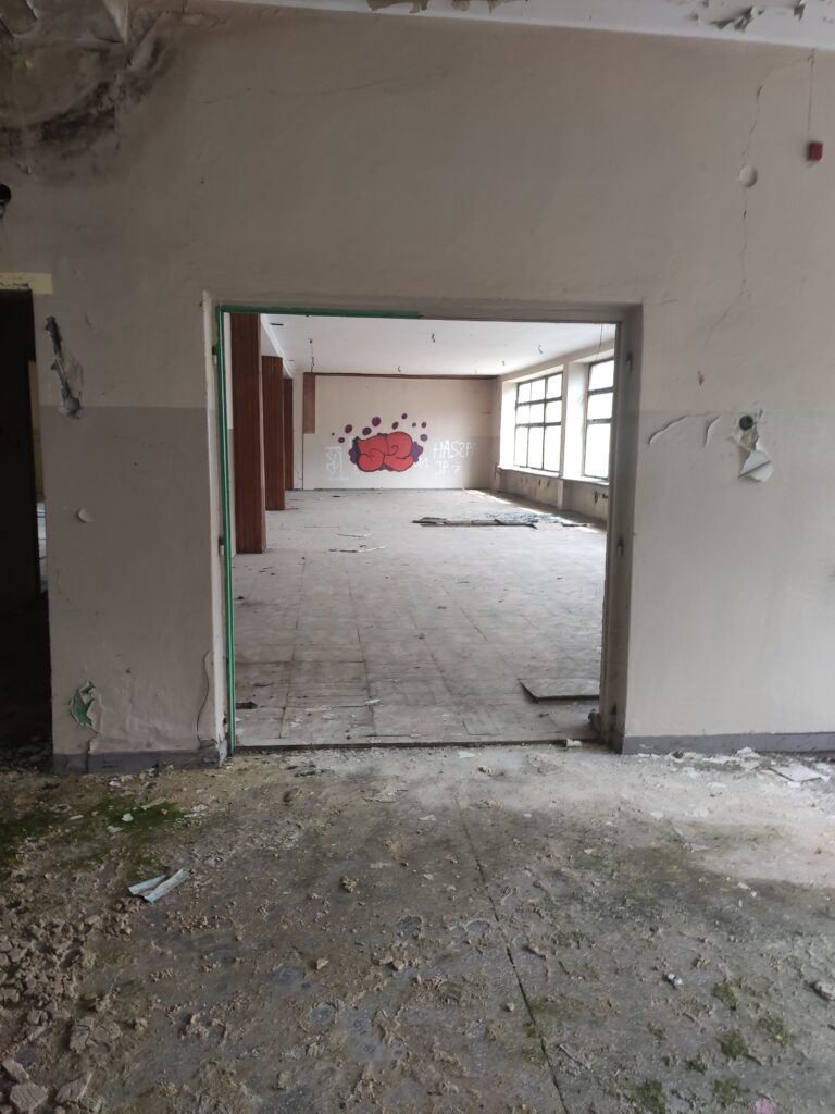 Opuszczone przedszkole, Katowice, województwo śląskie - relacja z 04.2023, zdjęcie 14