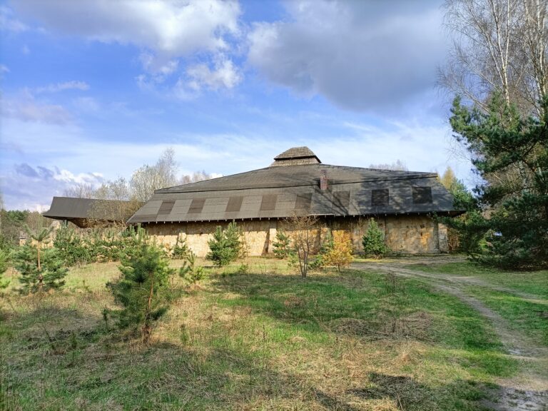 Klub X, Ojrzanów, województwo mazowieckie - relacja z 04.2023, zdjęcie 5