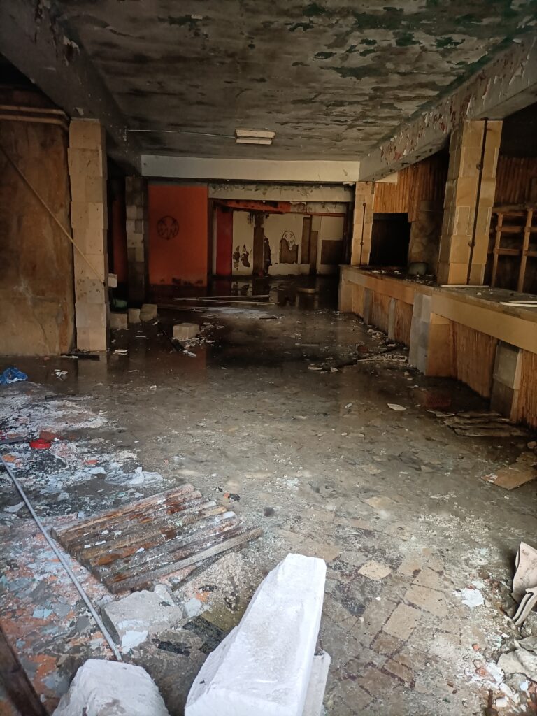 Klub X, Ojrzanów, województwo mazowieckie - relacja z 04.2023, zdjęcie 8