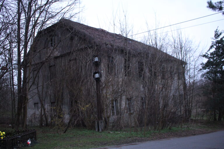 OPUSZCZONY DWOREK, Mysłowice, województwo śląskie - relacja z 04.2023, zdjęcie 10