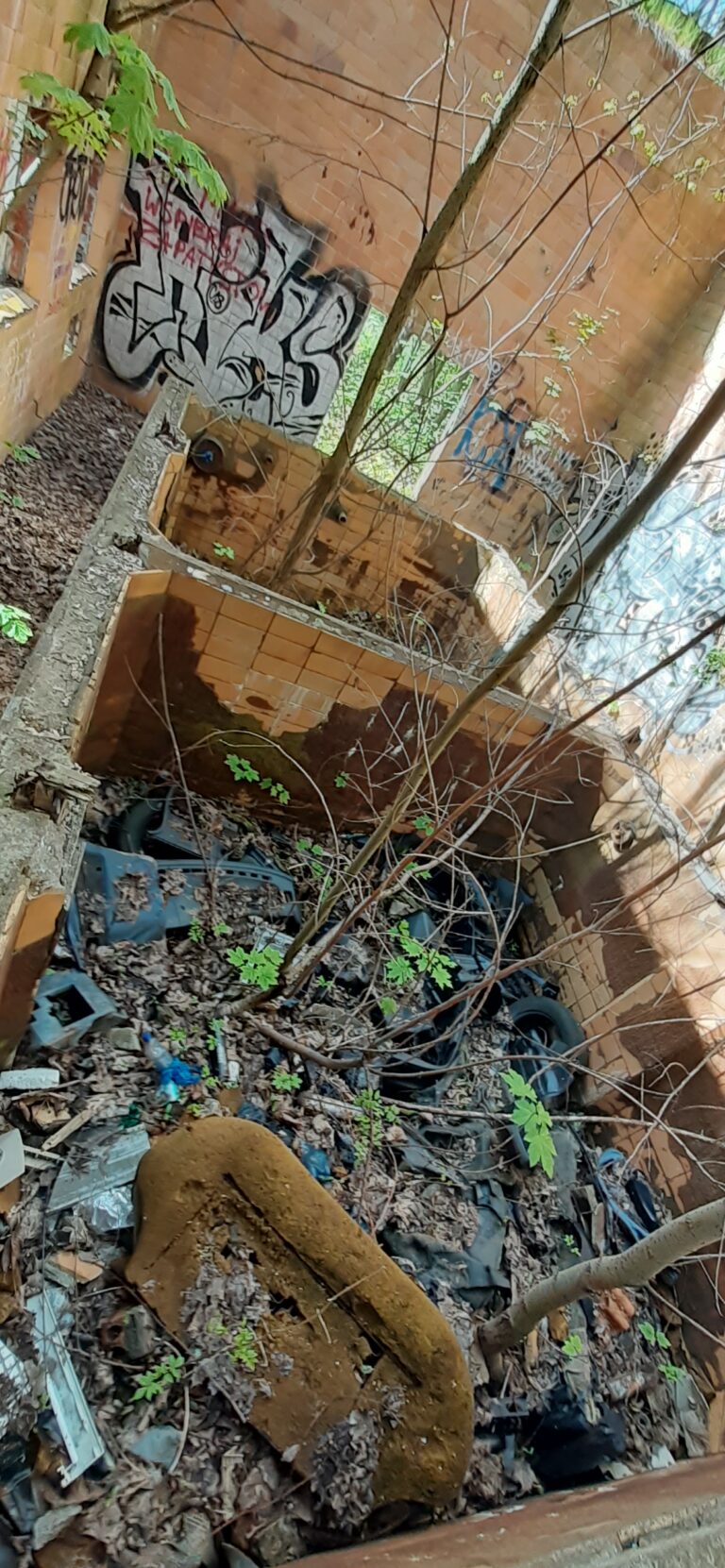 Opuszczony budynek, Wysoka, województwo dolnośląskie - zdjęcie 5