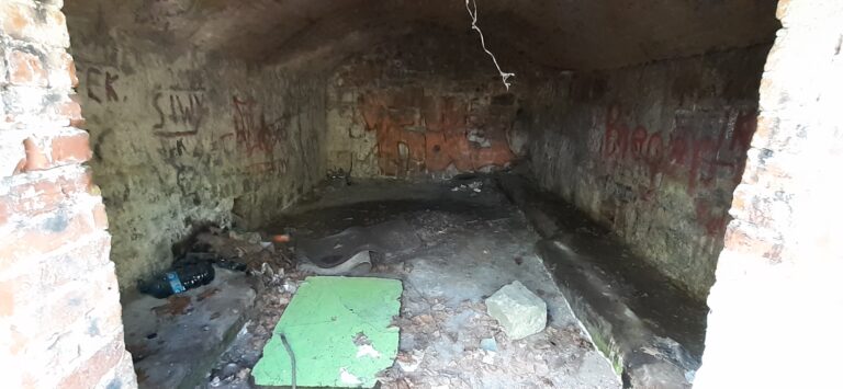 Opuszczony bunker, Wysoka, województwo dolnośląskie - zdjęcie 3