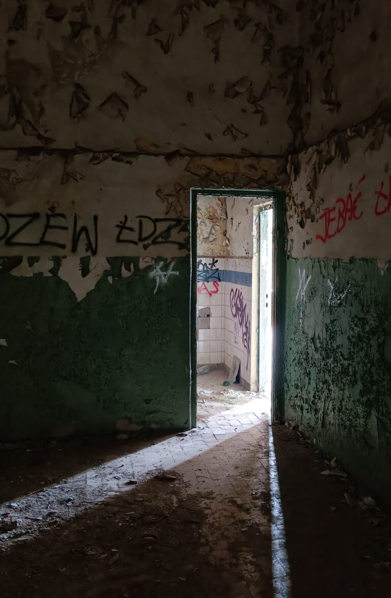 Fabryka Adama Ossera, Łódź, województwo łódzkie - relacja z 04.2023, zdjęcie 52