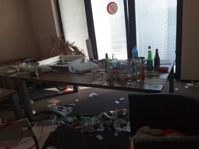 Opuszczony zakład produkcyjny okien, Chełm Śląski, województwo śląskie - relacja z 05.2023, zdjęcie 10