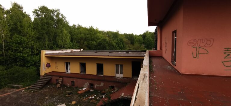 Ośrodek szkoleniowo-wypoczynkowy Huty Katowice w Rogoźniku (Biały Dom), Rogoźnik, województwo śląskie - zdjęcie 8