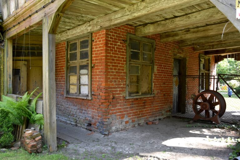 Dom Podcieniowy Mennonitów nr 50 w Steblewie, Krzywe Koło, województwo pomorskie - zdjęcie 2
