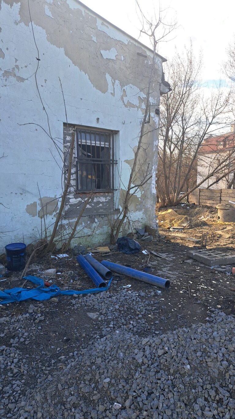 Opuszczony warsztat samochodowy, Lublin, województwo lubelskie - zdjęcie 6