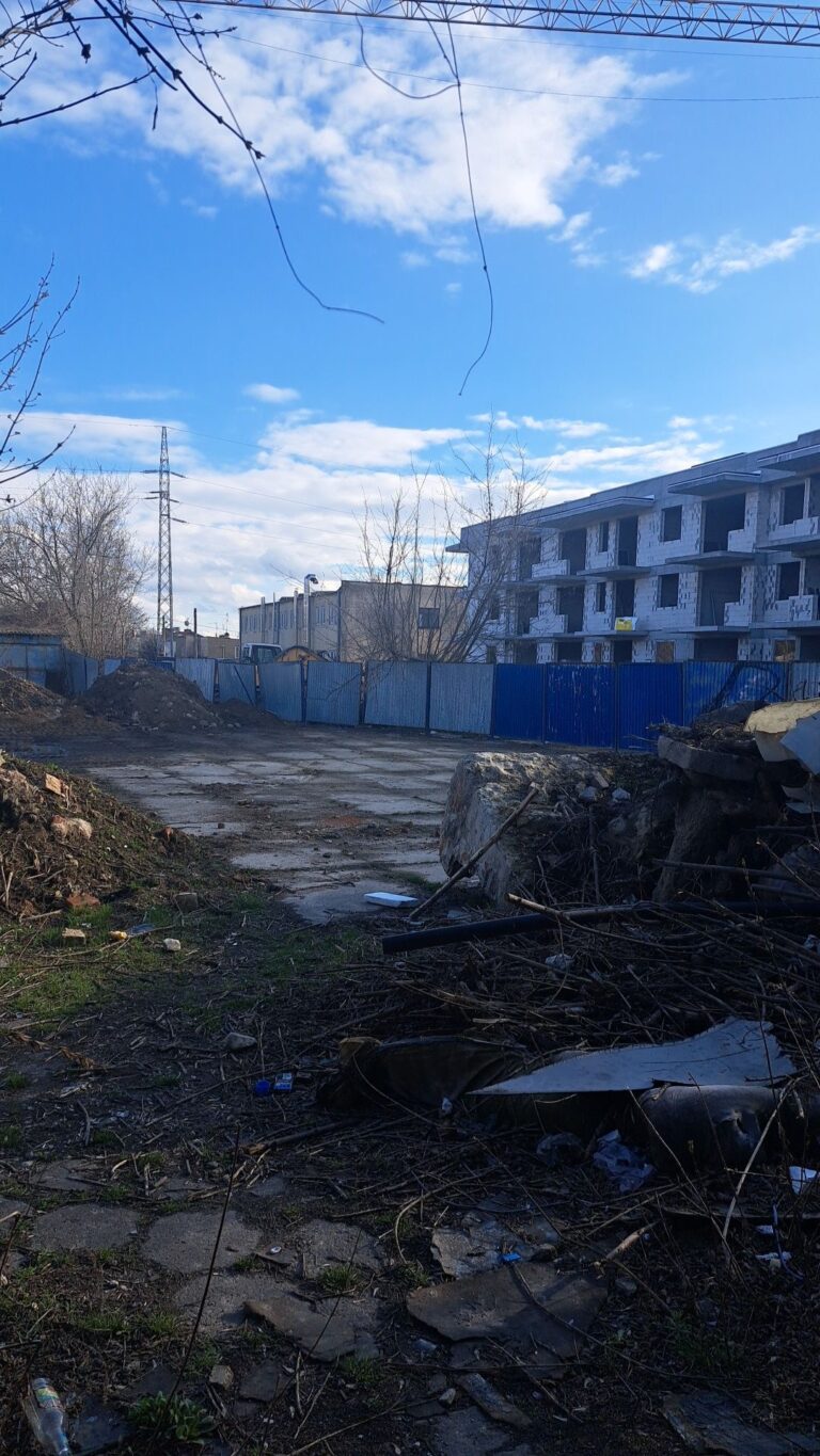 Opuszczony warsztat samochodowy, Lublin, województwo lubelskie - zdjęcie 8