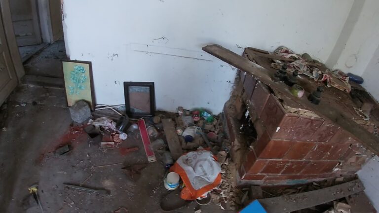 Opuszczone gospodarstwo, Oświęcim, województwo małopolskie - zdjęcie 7
