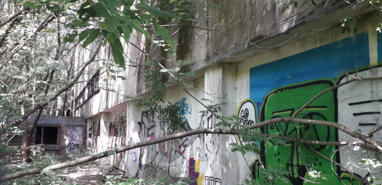 Niestachowska 1, Poznań, Poznań, województwo wielkopolskie - relacja z 06.2023, zdjęcie 3