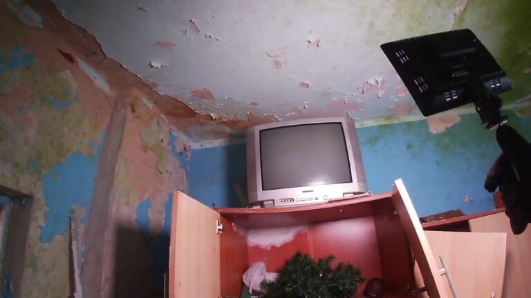 Opuszczony dom, Chrzanów, województwo małopolskie - zdjęcie 9